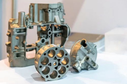 Литье под давлением